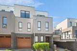 https://images.listonce.com.au/custom/160x/listings/16222-williamsons-road-doncaster-vic-3108/579/01939579_img_01.jpg?m7KBwdT_gto