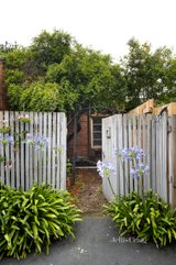 https://images.listonce.com.au/custom/160x/listings/16249-westgarth-street-northcote-vic-3070/489/01467489_img_02.jpg?JL4OPDWY0dI