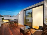 https://images.listonce.com.au/custom/160x/listings/163-esplanade-west-port-melbourne-vic-3207/765/01087765_img_05.jpg?EuYefYWl2Qs