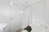https://images.listonce.com.au/custom/160x/listings/163-kionga-street-clayton-vic-3168/206/01691206_img_09.jpg?QkyKKOcxZVI