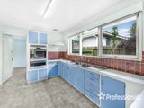 https://images.listonce.com.au/custom/160x/listings/163-maroondah-highway-croydon-vic-3136/915/01525915_img_08.jpg?OcnWtvF2HM8