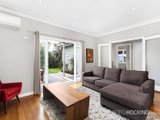 https://images.listonce.com.au/custom/160x/listings/163-mason-street-newport-vic-3015/268/01203268_img_05.jpg?TTDRUGptPkU