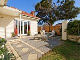 https://images.listonce.com.au/custom/160x/listings/163-mason-street-newport-vic-3015/691/01202691_img_08.jpg?qWeQtdXVsng