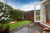 https://images.listonce.com.au/custom/160x/listings/163-neville-street-middle-park-vic-3206/413/01835413_img_05.jpg?oYKabtORQdg