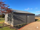 https://images.listonce.com.au/custom/160x/listings/163-pierce-road-new-gisborne-vic-3438/788/01947788_img_01.jpg?ZNSh6BdFI0U