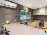 https://images.listonce.com.au/custom/160x/listings/163-york-road-montrose-vic-3765/472/01529472_img_08.jpg?It2kxKPbGzE