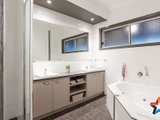 https://images.listonce.com.au/custom/160x/listings/163-york-road-montrose-vic-3765/472/01529472_img_15.jpg?uMiktOs-XxU