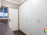 https://images.listonce.com.au/custom/160x/listings/163-york-road-montrose-vic-3765/472/01529472_img_16.jpg?9dQLJnTAw5U
