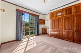 https://images.listonce.com.au/custom/160x/listings/1633-sturt-street-alfredton-vic-3350/146/01981146_img_16.jpg?S_9SKnoPtvE