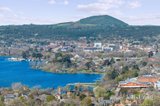 https://images.listonce.com.au/custom/160x/listings/1633-sturt-street-alfredton-vic-3350/146/01981146_img_21.jpg?oe1HO-GKn6s