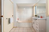 https://images.listonce.com.au/custom/160x/listings/1639-south-road-bentleigh-east-vic-3165/334/01732334_img_12.jpg?kRDG21CYnC8