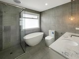 https://images.listonce.com.au/custom/160x/listings/163a-minerva-road-newtown-vic-3220/419/01723419_img_07.jpg?j_Sxdw-vM0Y