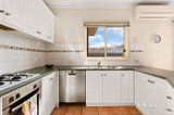 https://images.listonce.com.au/custom/160x/listings/164-carnarvon-road-strathmore-vic-3041/218/01972218_img_03.jpg?bK2bFyrKH0M