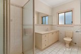 https://images.listonce.com.au/custom/160x/listings/164-carnarvon-road-strathmore-vic-3041/218/01972218_img_09.jpg?A_oR54BAKUY