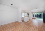 https://images.listonce.com.au/custom/160x/listings/164-elm-street-northcote-vic-3070/986/01750986_img_03.jpg?hSxF-AffQ0s