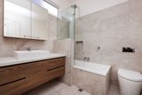 https://images.listonce.com.au/custom/160x/listings/164-elm-street-northcote-vic-3070/986/01750986_img_08.jpg?MuetcOA5QAk