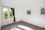 https://images.listonce.com.au/custom/160x/listings/164-elm-street-northcote-vic-3070/986/01750986_img_14.jpg?cncGS9w5Npg