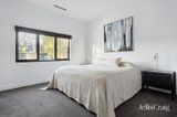 https://images.listonce.com.au/custom/160x/listings/164-lower-heidelberg-road-ivanhoe-east-vic-3079/174/01903174_img_11.jpg?UNizphW4Q6o