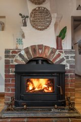 https://images.listonce.com.au/custom/160x/listings/164-research-warrandyte-road-north-warrandyte-vic-3113/673/01292673_img_08.jpg?fNcjcQlOl0Y