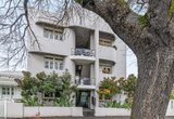 https://images.listonce.com.au/custom/160x/listings/164-victoria-avenue-albert-park-vic-3206/563/01766563_img_04.jpg?vPfi2HCoUUQ