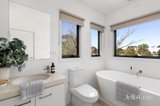 https://images.listonce.com.au/custom/160x/listings/1640-rosanna-road-heidelberg-vic-3084/529/01991529_img_10.jpg?WLQBEw48muo