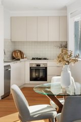 https://images.listonce.com.au/custom/160x/listings/165-7-ascot-street-malvern-vic-3144/517/01990517_img_03.jpg?1PVolm--nsM