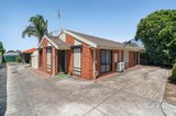https://images.listonce.com.au/custom/160x/listings/165-bridgewater-road-craigieburn-vic-3064/565/01982565_img_01.jpg?dYB3FlrW8_0