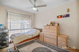 https://images.listonce.com.au/custom/160x/listings/165-bridgewater-road-craigieburn-vic-3064/565/01982565_img_06.jpg?IodyxOoxZk4