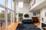 https://images.listonce.com.au/custom/160x/listings/165-waterdale-road-ivanhoe-vic-3079/377/01908377_img_08.jpg?rKjMpcmYf9w