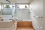 https://images.listonce.com.au/custom/160x/listings/165-waterdale-road-ivanhoe-vic-3079/377/01908377_img_18.jpg?vf49PrfybjQ