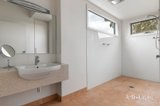 https://images.listonce.com.au/custom/160x/listings/165-waterdale-road-ivanhoe-vic-3079/377/01908377_img_20.jpg?cbC08ohRpK0