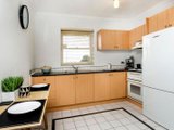 https://images.listonce.com.au/custom/160x/listings/1650-richardson-street-essendon-vic-3040/065/00848065_img_05.jpg?KNkXOqUK8Ao