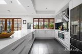 https://images.listonce.com.au/custom/160x/listings/166-allendale-road-eltham-vic-3095/003/01809003_img_08.jpg?-1aIspOv2c0
