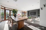 https://images.listonce.com.au/custom/160x/listings/166-allendale-road-eltham-vic-3095/003/01809003_img_09.jpg?hR-jcJVfuxY