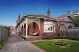 https://images.listonce.com.au/custom/160x/listings/166-cotham-road-kew-vic-3101/718/01113718_img_01.jpg?37h2UwxvzZo