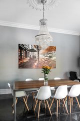 https://images.listonce.com.au/custom/160x/listings/166-cotham-road-kew-vic-3101/718/01113718_img_09.jpg?cLXsuJHsxiY