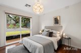 https://images.listonce.com.au/custom/160x/listings/166-railway-avenue-ringwood-east-vic-3135/055/01942055_img_08.jpg?qMUwpdeXG-M