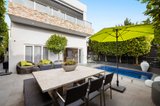 https://images.listonce.com.au/custom/160x/listings/1669-esplanade-mornington-vic-3931/982/01969982_img_04.jpg?d653s6l3nNI