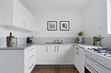 https://images.listonce.com.au/custom/160x/listings/1670-oshanassy-street-north-melbourne-vic-3051/118/01349118_img_05.jpg?0rit151pTAI