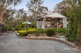 https://images.listonce.com.au/custom/160x/listings/1672-eltham-yarra-glen-road-christmas-hills-vic-3775/468/01831468_img_11.jpg?JEklKc_39Do