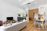 https://images.listonce.com.au/custom/160x/listings/168-albert-street-port-melbourne-vic-3207/722/01932722_img_10.jpg?nOQTMsEnY5w