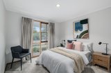 https://images.listonce.com.au/custom/160x/listings/168-andersons-creek-road-doncaster-east-vic-3109/529/01365529_img_12.jpg?IammaGw0bsQ