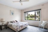 https://images.listonce.com.au/custom/160x/listings/168-broadway-reservoir-vic-3073/418/01481418_img_05.jpg?FZbM2rtbbIA