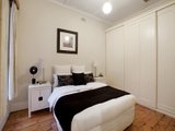 https://images.listonce.com.au/custom/160x/listings/168-evans-street-port-melbourne-vic-3207/370/01087370_img_05.jpg?Pb47W8xnqJ0