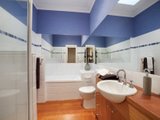 https://images.listonce.com.au/custom/160x/listings/168-evans-street-port-melbourne-vic-3207/370/01087370_img_07.jpg?uimKIfAk-QQ