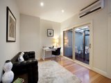 https://images.listonce.com.au/custom/160x/listings/168-evans-street-port-melbourne-vic-3207/370/01087370_img_09.jpg?T0ILnOFpSZo