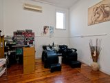 https://images.listonce.com.au/custom/160x/listings/168-ferguson-street-williamstown-vic-3016/736/01202736_img_03.jpg?j6mJg5hppzk