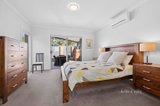 https://images.listonce.com.au/custom/160x/listings/16a-baird-street-castlemaine-vic-3450/055/01644055_img_06.jpg?rdMxsQG-NZ0