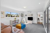 https://images.listonce.com.au/custom/160x/listings/16a-baird-street-castlemaine-vic-3450/055/01644055_img_10.jpg?ng4CDQL3O94