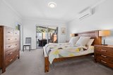 https://images.listonce.com.au/custom/160x/listings/16a-baird-street-castlemaine-vic-3450/143/01872143_img_08.jpg?2UIqnziBqCE